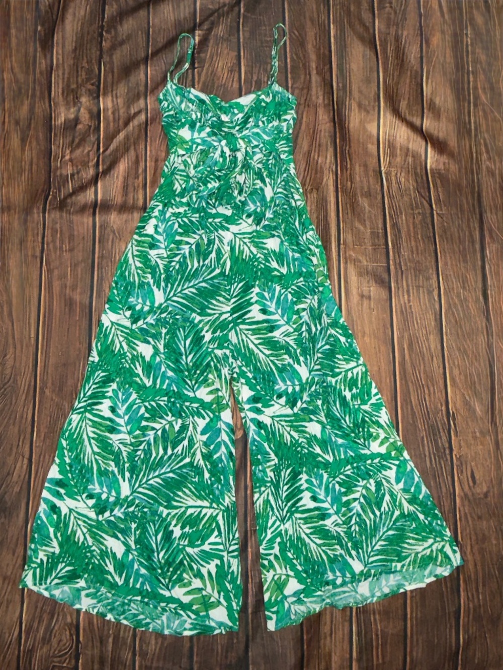 Lush Green Palm Leaf Wide Leg Jumpsuit Women’s Size M Tie Front Cutout Pockets T